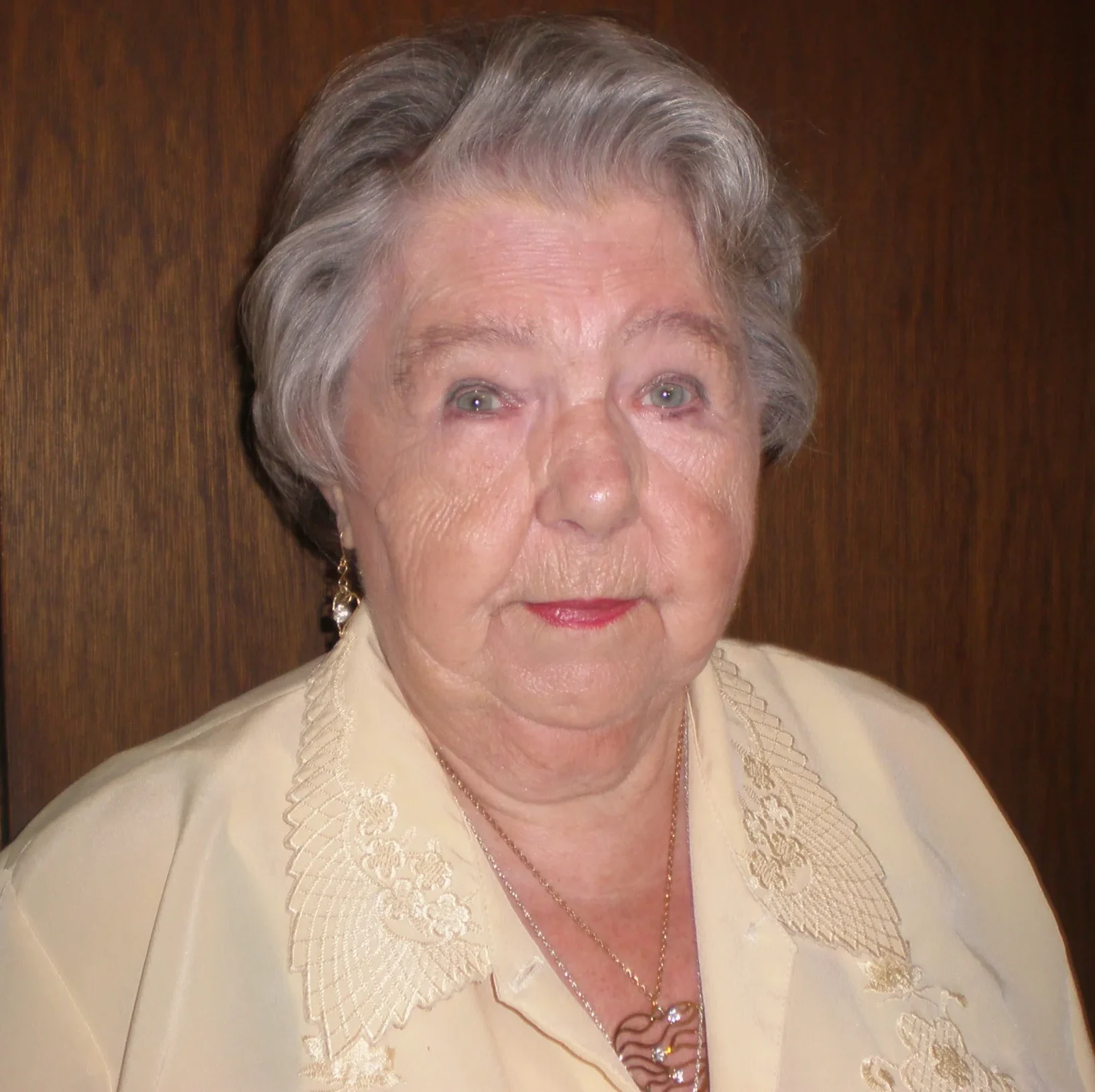Gladys Swedak Head Shot